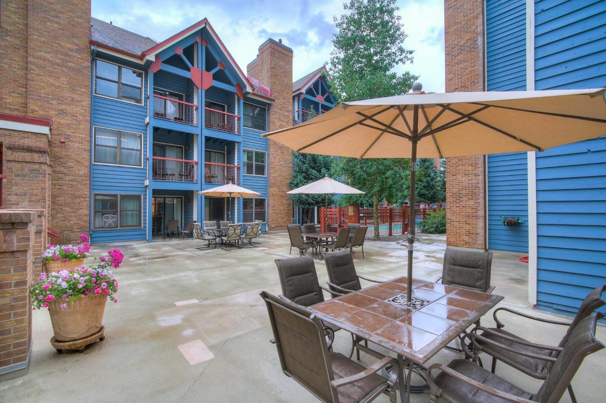 River Mountain Lodge By Breckenridge Hospitality Exterior photo