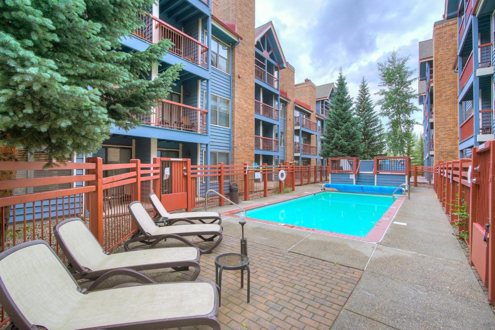 River Mountain Lodge By Breckenridge Hospitality Exterior photo